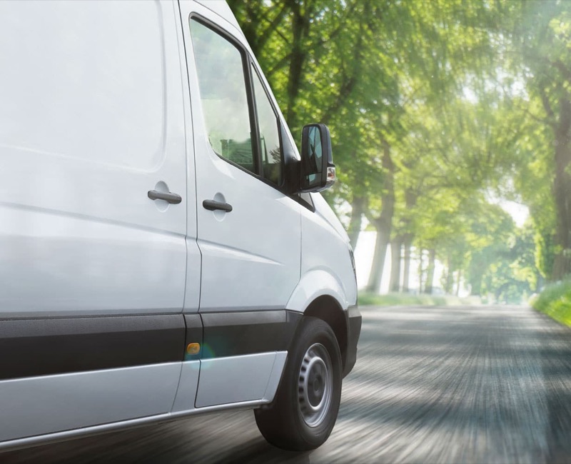 Camion d'intervention Fast Services en route dans le Val-de-Marne